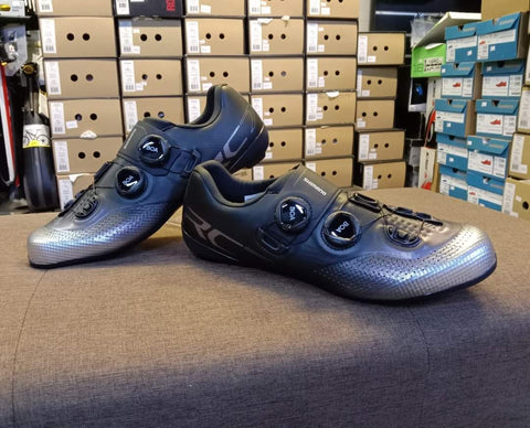 Shimano 2022 RC702E (Wide) Road Cycling Shoes