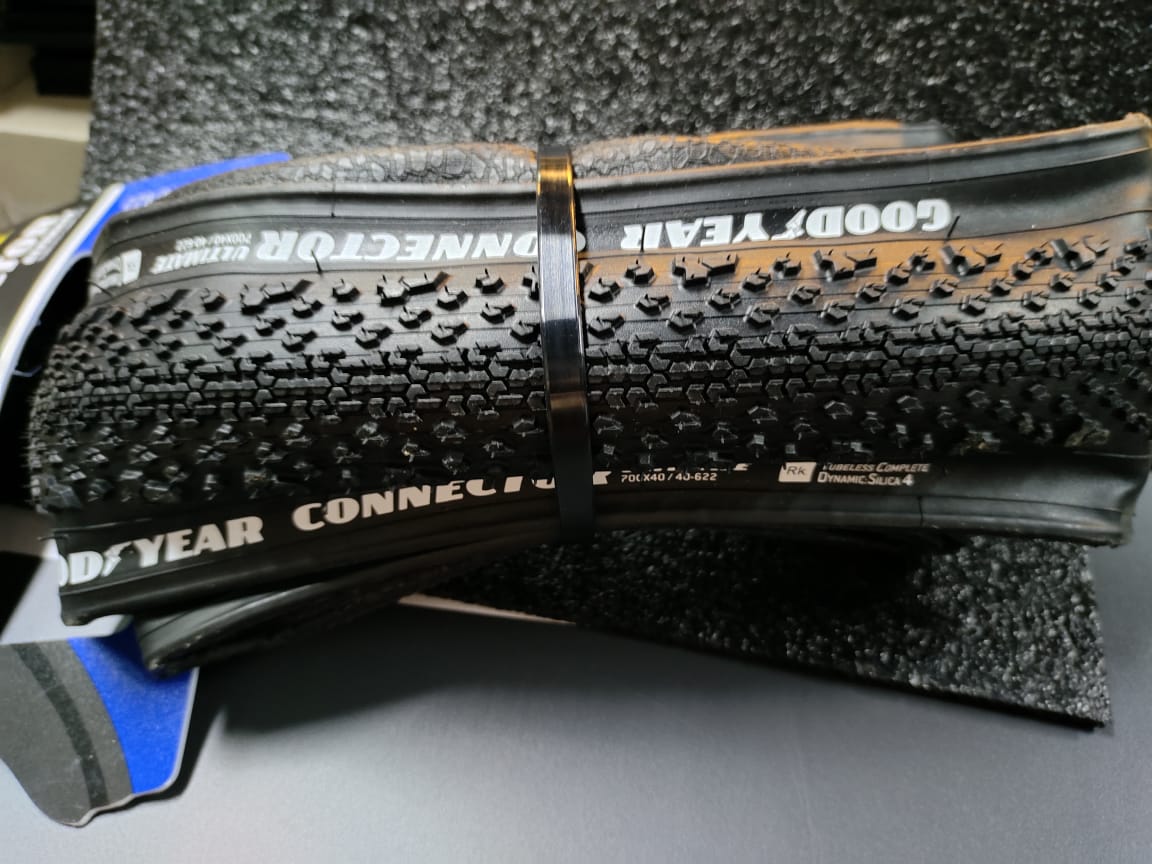 GOODYEAR Connector Ultimate Tubeless Complete (700x40C)